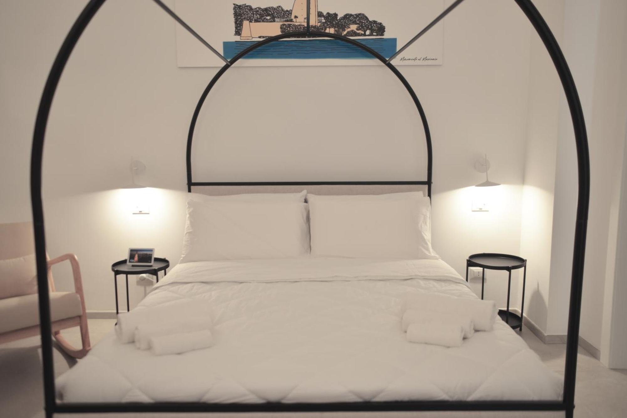 Ellements - Luxury Rooms บรินดิซิ ภายนอก รูปภาพ
