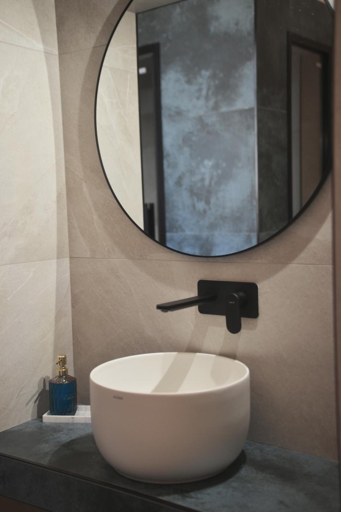 Ellements - Luxury Rooms บรินดิซิ ภายนอก รูปภาพ
